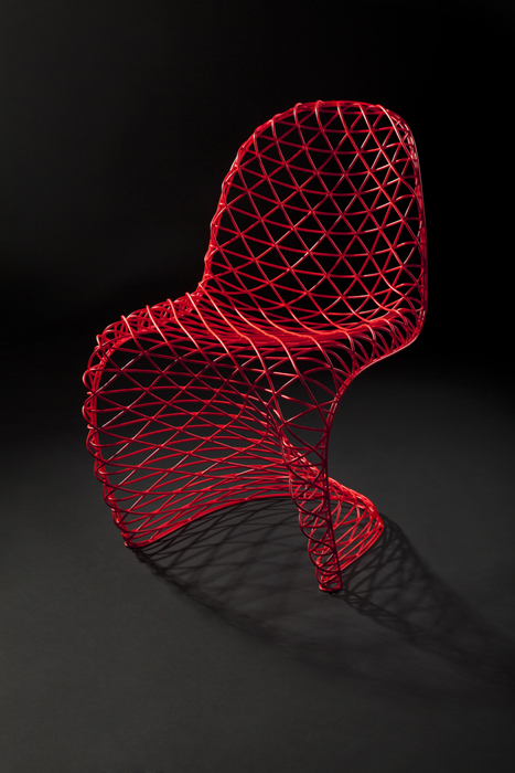 Wire S chair